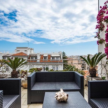 דירות Fleurs De Nice Furnished Flat מראה חיצוני תמונה