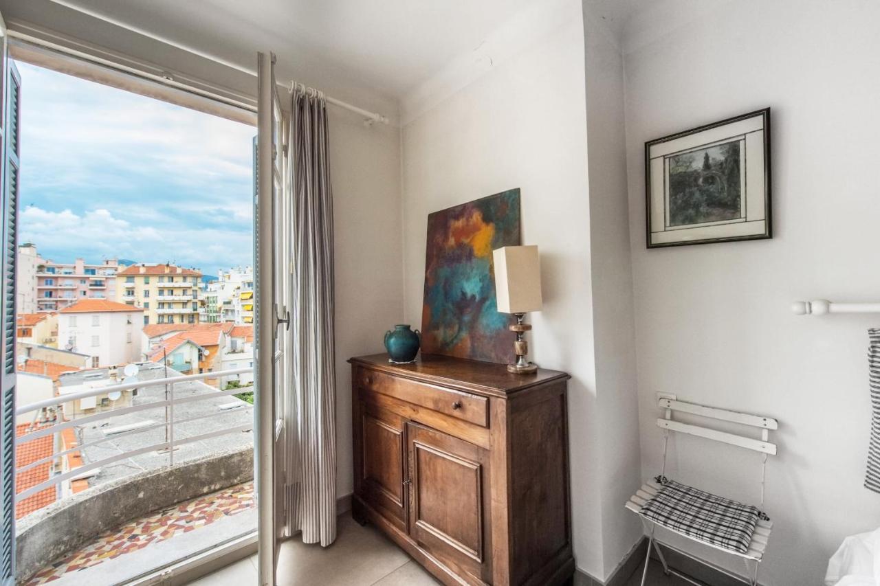 דירות Fleurs De Nice Furnished Flat מראה חיצוני תמונה