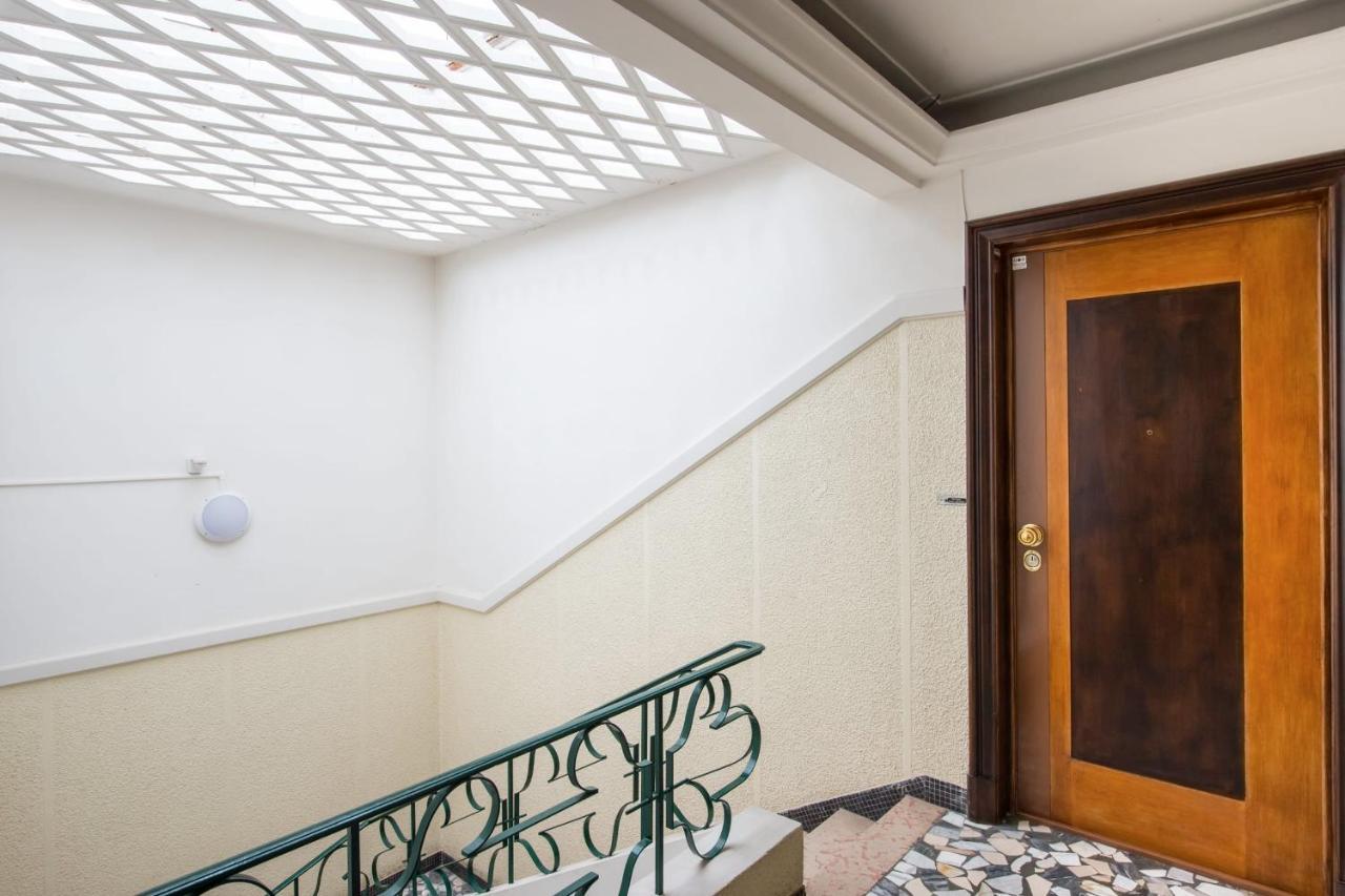 דירות Fleurs De Nice Furnished Flat מראה חיצוני תמונה